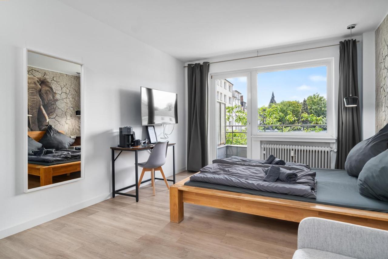 Apartment 1, Direkt Am Bahnhof อาเคิน ภายนอก รูปภาพ